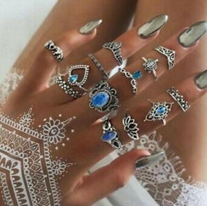 NEW⛓️Mystery Pick⛓️8 Piece Boho Ring Set